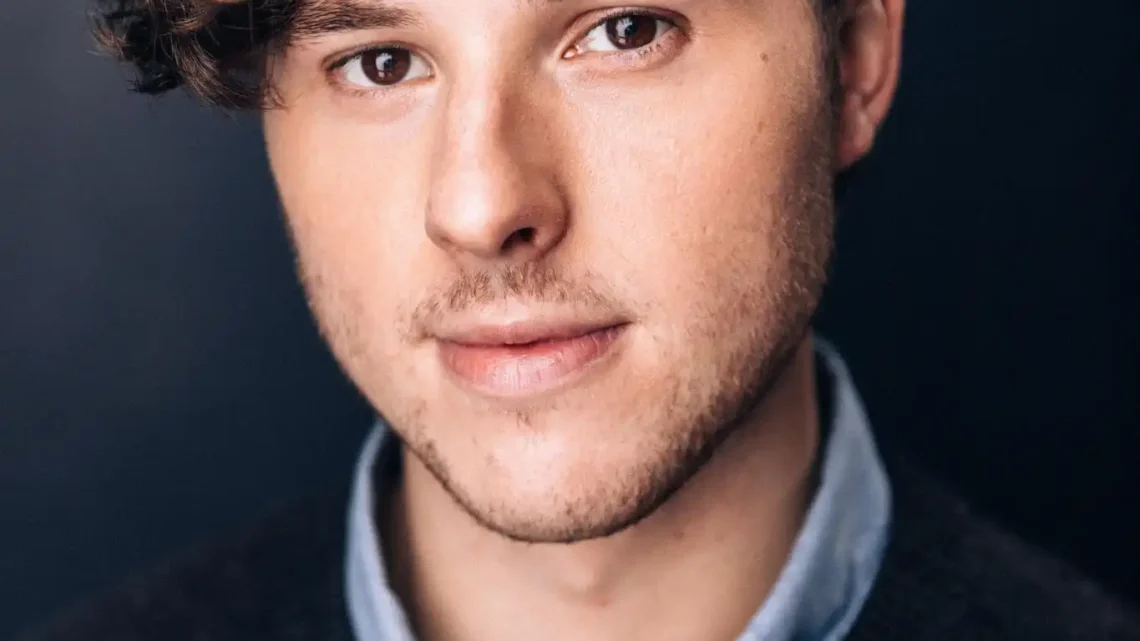 Nolan Gould Biography: Age, Girlfriend, Net Worth, Movies & TV Shows, Height, Parents