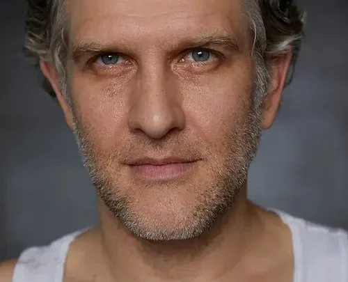 Jeffrey Nicholas Brown Biography: Age, Movies, TV Shows, Wife, Net Worth, Height, Career