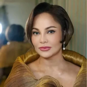 Eula Valdez