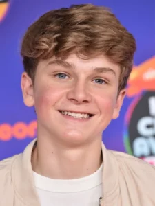 Mitchell Berg