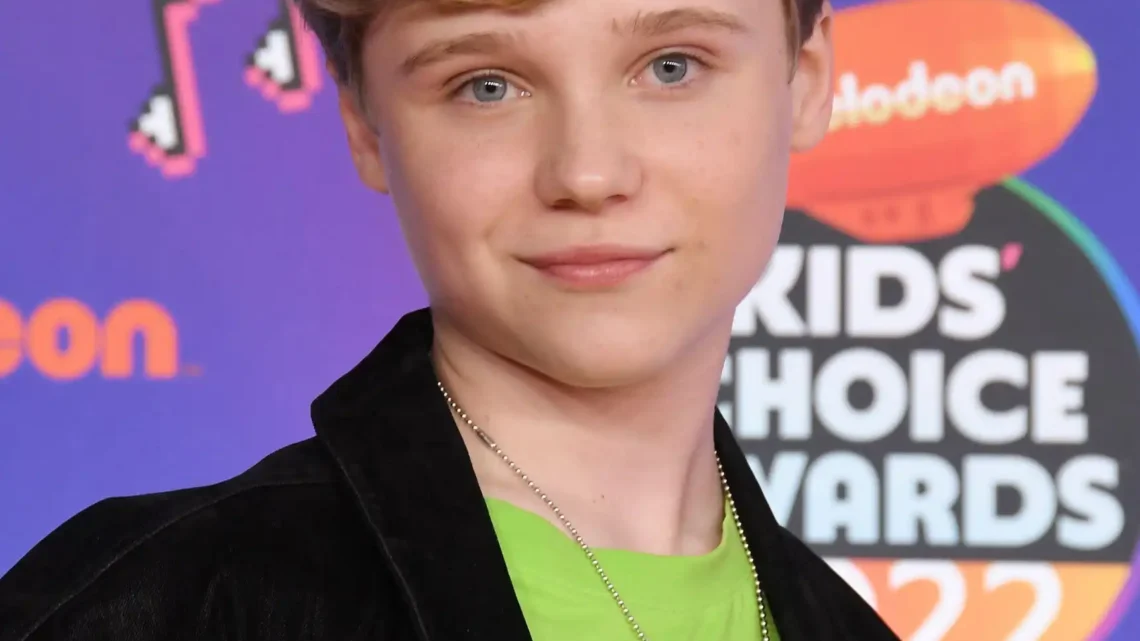 Asher Bishop Biography: Age, Parents, Net Worth, Movies & TV Shows, Height, Girlfriend