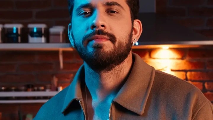 Gustavo Mioto Biography: Net Worth, Age, Girlfriend, Songs, Height, Parents, Siblings, Albums