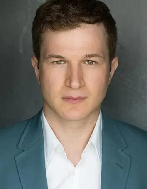 Alec Utgoff Biography: Age, Wife, Net Worth, Movies, Height, Parents, Siblings