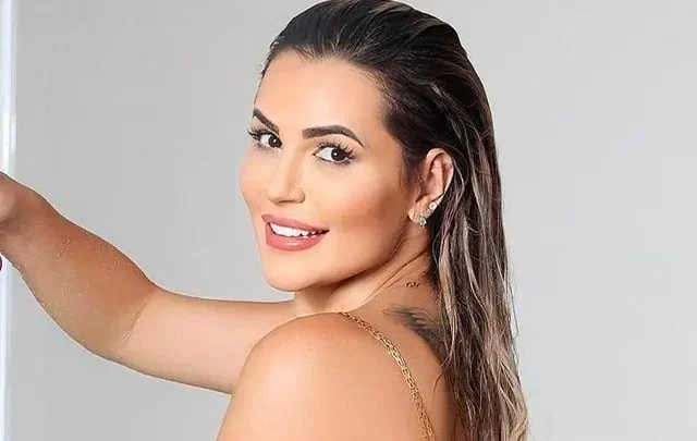 Deolane Bezerra Biography: Husband, Age, Children, Net Worth, Height, Parents, Sisters, Songs