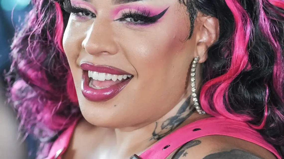 Gloria Groove Biography: Net Worth, Husband, Songs, Age, Career, Real Name, Height, Parents