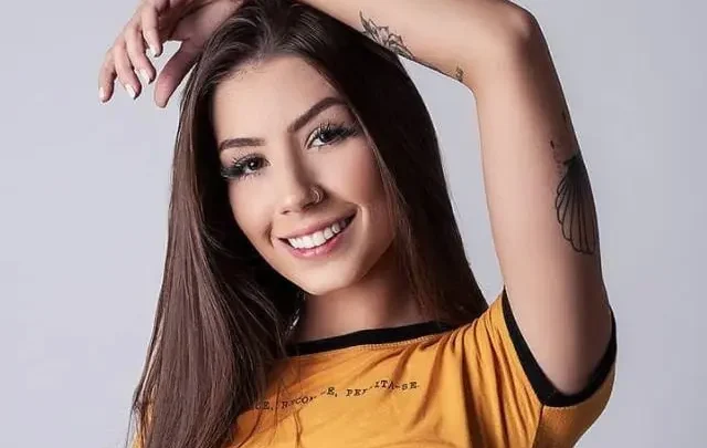 Maria Lina Deggan Biography: Age, Ex-Boyfriend, Son, Net Worth, Career, Business, Instagram