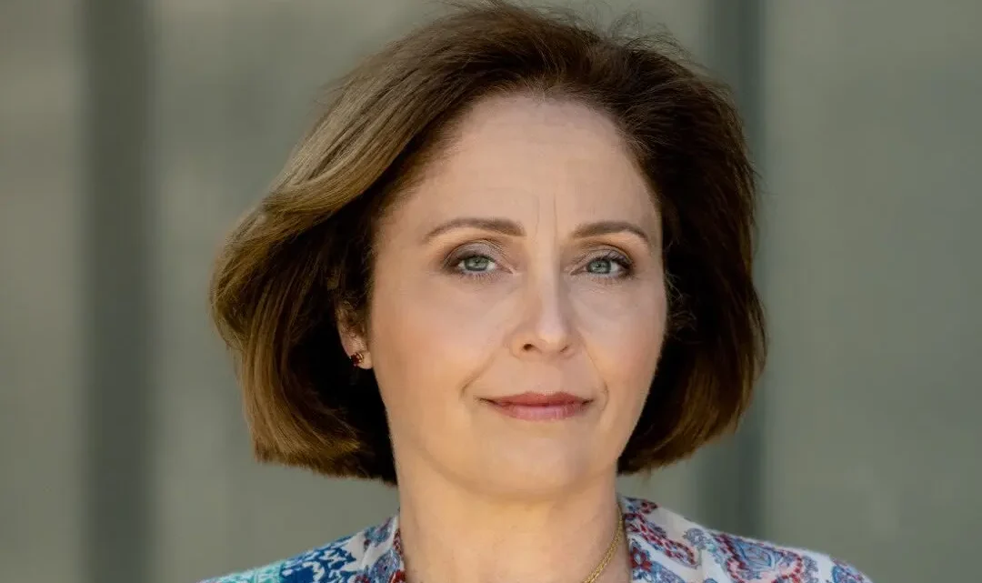 Sagit Schwartz Biography: Husband, Books, Children, Age, Height, Tv Shows, Ethnicity, Net Worth