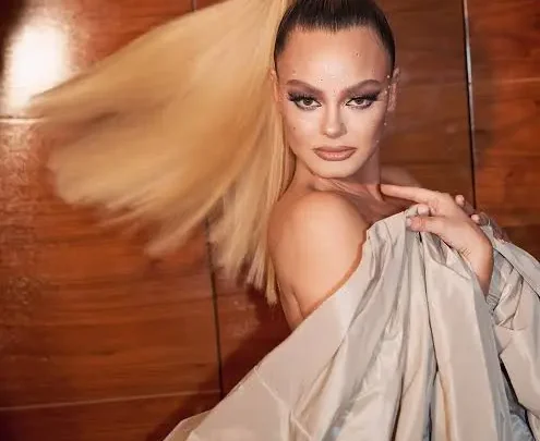 Yael Bar Zohar Biography: Husband, Ethnicity, Awards, Brother, Movies, Age, Parents, Religion, Net Worth