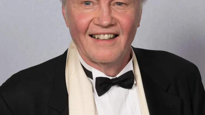 Jon Voight Biography: Age, Children, Net Worth, Height, Parents, Siblings, Movies & TV Shows