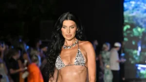 Nicole Williams English