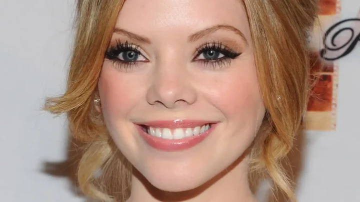 Dreama Walker Biography: Age, Husband, Children, Net Worth, Height, Movies & TV Shows, Parents