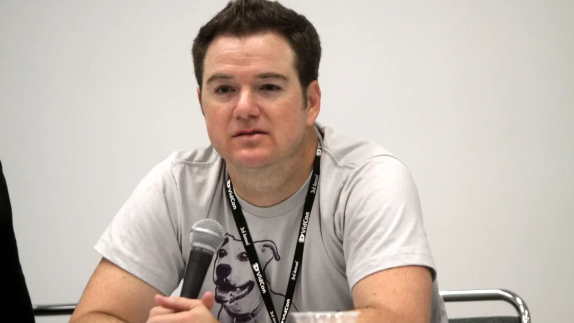 Kevin Brueck Biography: Age, Net Worth, Annoying Orange, YouTube, Voice, Career, Wife