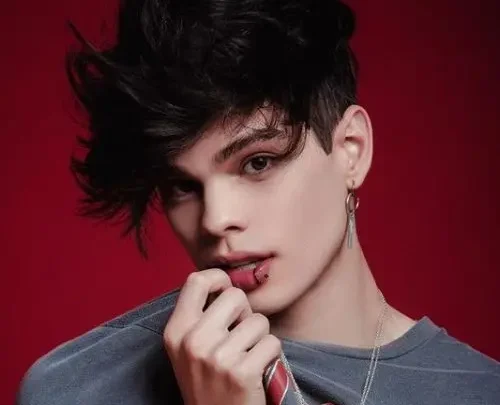 JeanCarlo León Biography: Girlfriend, Age, Net Worth, TikTok, Height, YouTube Career