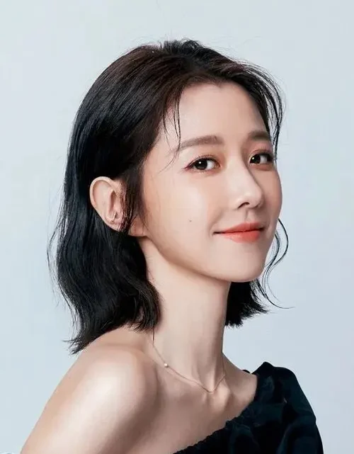 Ivy Shao Biography: Songs, Husband,  Awards, Net Worth, Movies, Age, Religion, Parents, TikTok