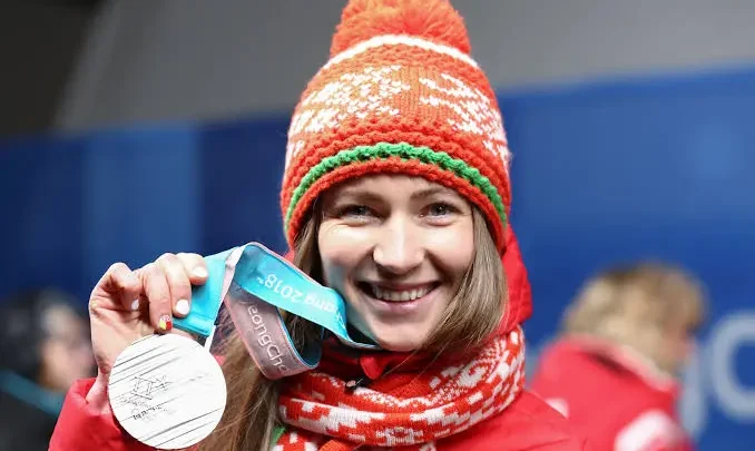 Darya Domracheva Biography: Medals, Husband, Ethnicity, Age, Illness, Daughter, Net Worth