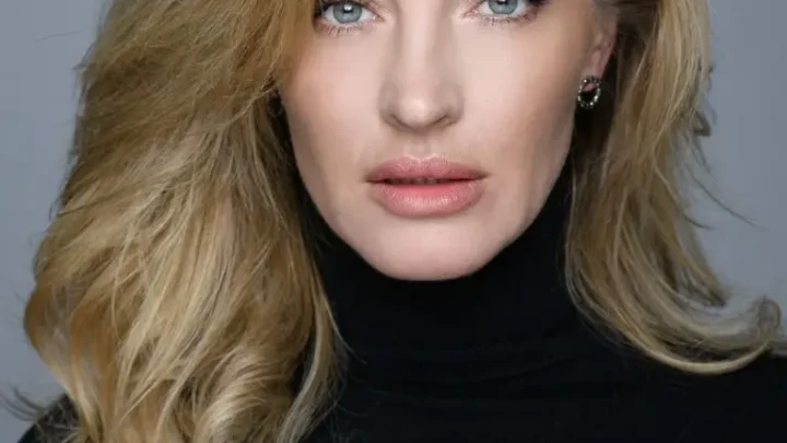 Anna Kazyuchits Biography: Husband, Ethnicity, Son, Net Worth, Movies, Age, Marriage, Awards