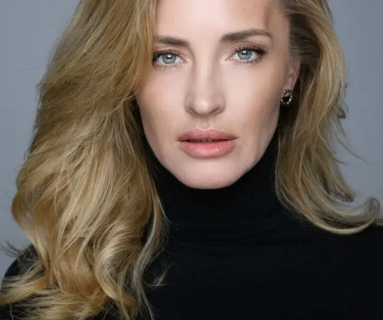 Anna Kazyuchits Biography: Husband, Ethnicity, Son, Net Worth, Movies, Age, Marriage, Awards