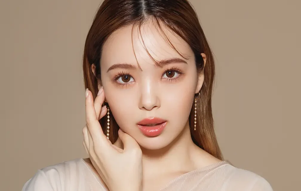 Nicole Fujita Biography: Husband, Age, Height, Net Worth, Parents, Career