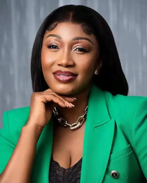 Claire Bahi Biography: Parents, Songs, Net Worth, Album, Evangelism, Husband, Ethnicity, Age