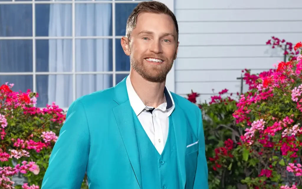 Luke Broderick Biography: Fiancée, Age, Children, Net Worth, Height, Parents, Podcast, TV Shows