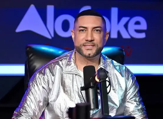 Marcos Yaroide Biography: Age, Net Worth, Wife, Children, Songs, Albums, Parents