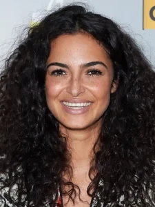 Anna Shaffer
