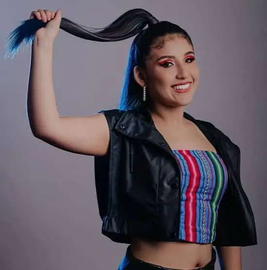 Milena Warthon Biography: Net Worth, Age, Songs, Height, Career, Parents, Boyfriend, Instagram