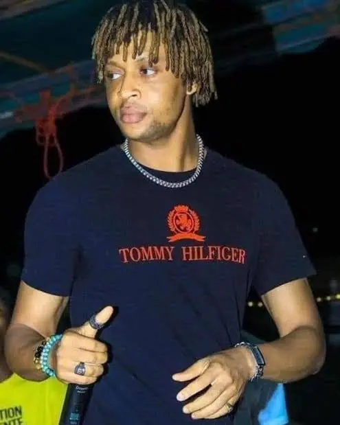 Safarel Obiang Biography: Songs, Age, Girlfriend, YouTube, Ethnicity, Religion, Awards, Net Worth