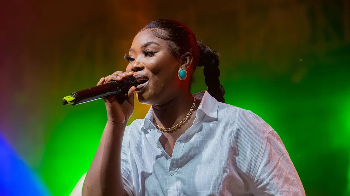 Roseline Layo Biography: Songs, Net Worth, Album, Instagram, Religion, YouTube, Age, Height