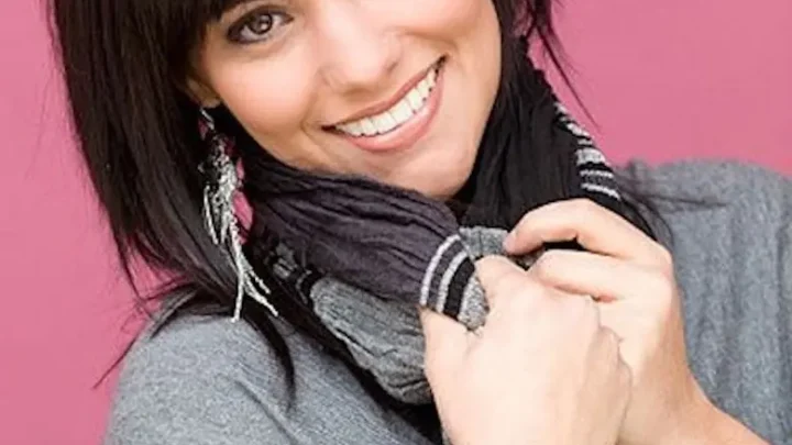 Felicia Diana Barton Biography: Songs, Parents, Net Worth, Husband, Awards, Age, Ethnicity