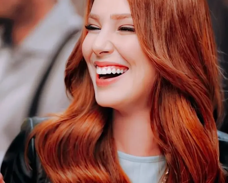 Elçin Sangu Biography: Movies, Boyfriend, Age, Parents, Net Worth, Awards, Ethnicity, Instagram, Height