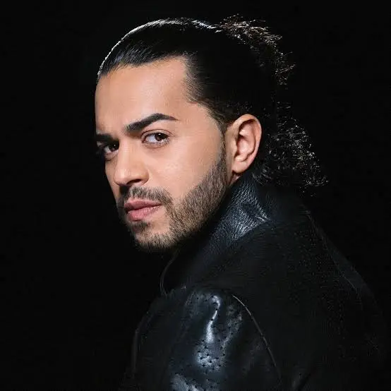 Adil Maksutović Biography: Songs, Awards, Net Worth, Lyrics, Age, Ethnicity, Height, Wife