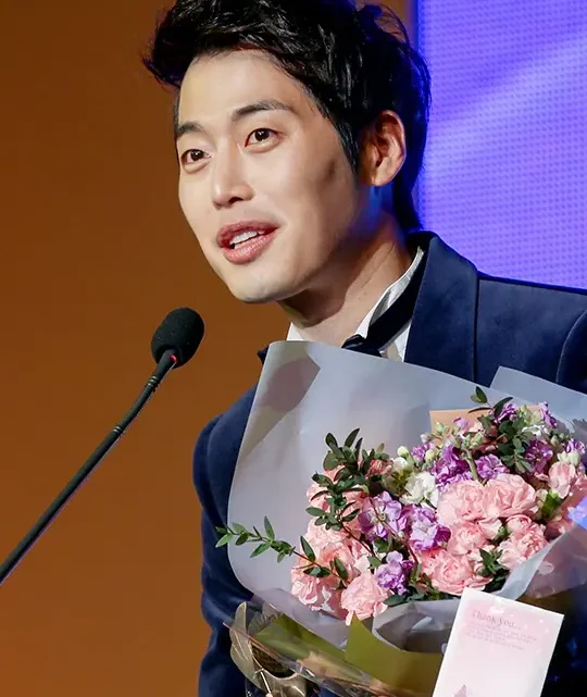 Kim Jae-won Biography: Movies, Wife, Age, Net Worth, Height, Ethnicity, Instagram, Parents