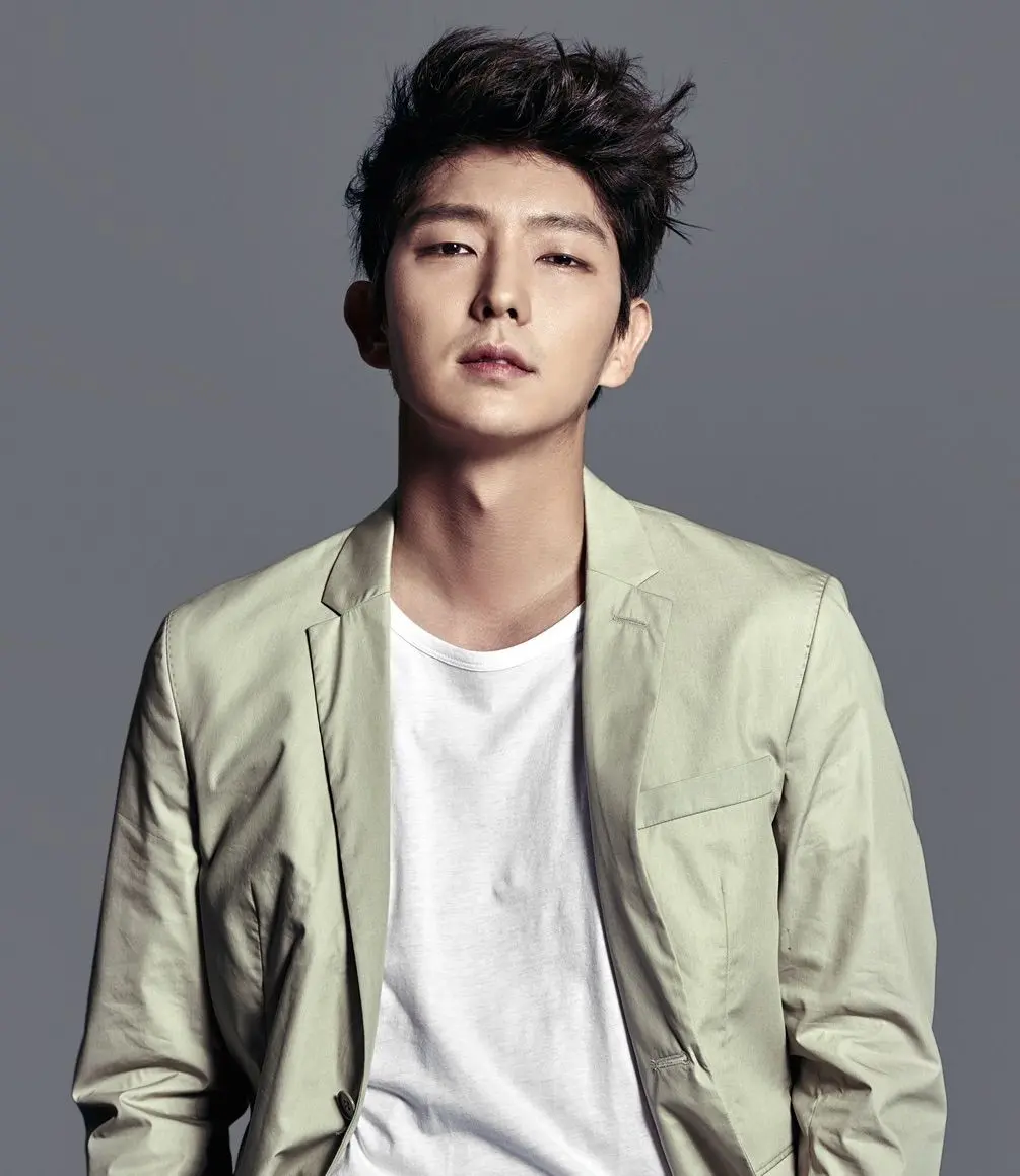 Lee Joon-gi (이준기) Photo