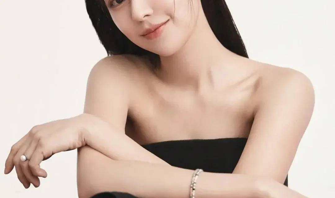 Shin Seul-ki Biography: Age, Boyfriend, Net Worth, Height, Movies, TV Shows, Instagram