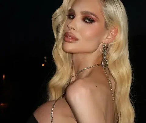 Denise Dame Biography: Age, Blog, Net Worth, Boyfriend, Wikipedia,  Siblings, Height, Instagram