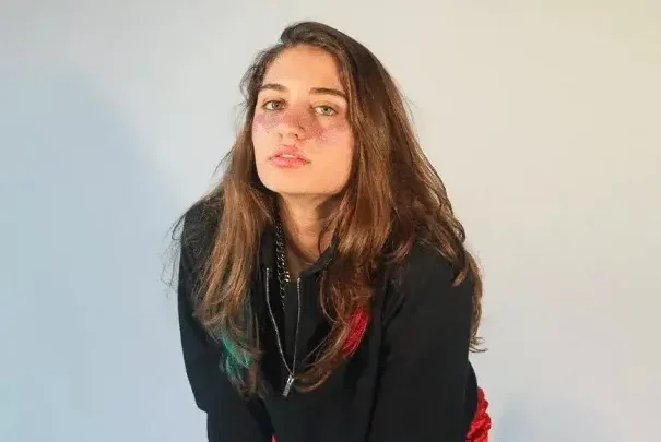 Avery Cyrus Biography: Net Worth, Height, Awards, Instagram, Age, Boyfriend, Parents