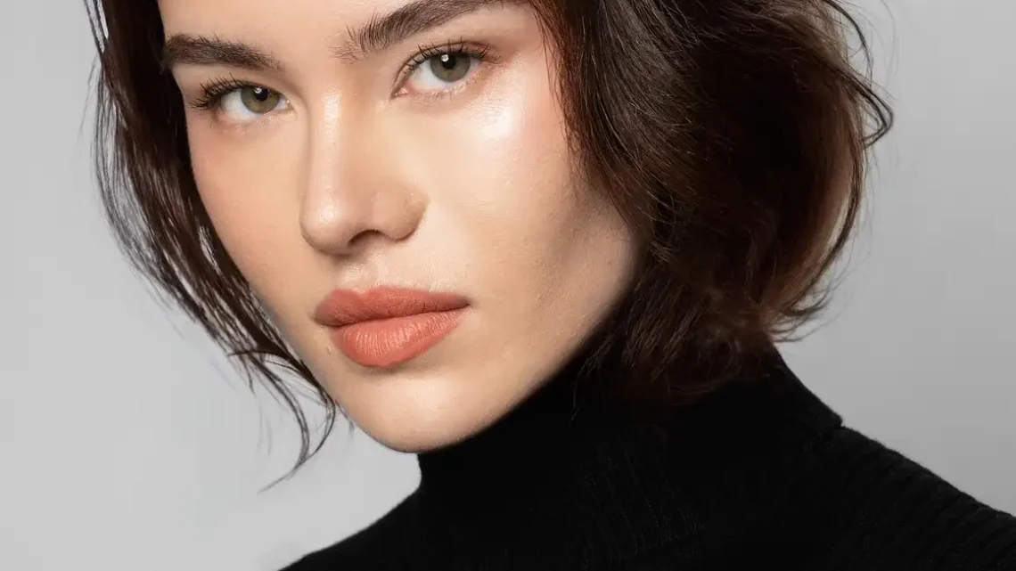 Willow Allen Biography: Education, Height, Net Worth, Model, Age, Husband, Instagram, Nationality