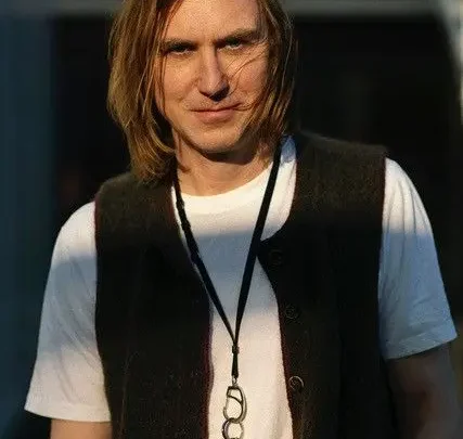 Lars Eidinger Biography: Awards, Instagram, Movies, Children, Net Worth, Ethnicity, Age