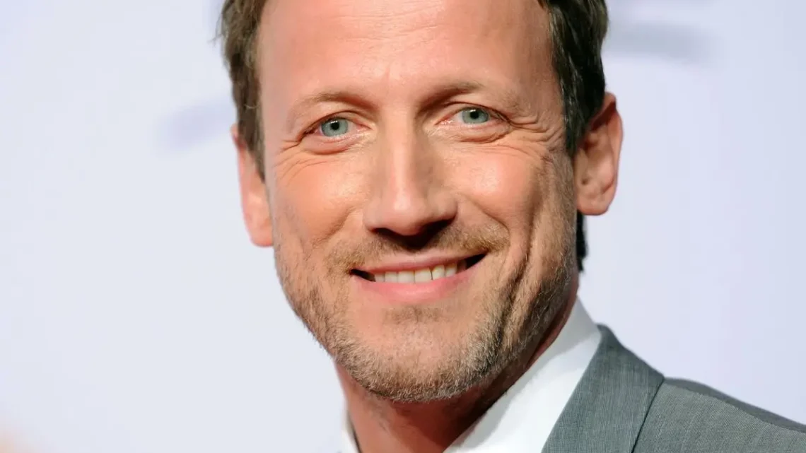 Wotan Wilke Möhring Biography: Age, Album, Ethnicity, Movies, Songs, Net Worth, Wife, Religion
