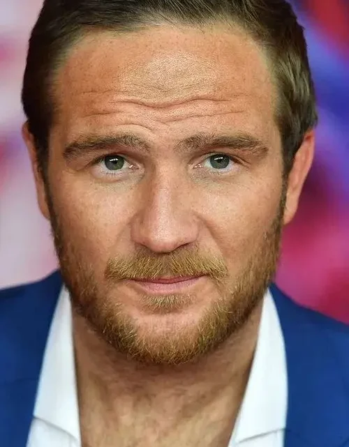 Frederick Lau Biography: Awards, Wife, Ethnicity, Age, YouTube, Net Worth,  Religion, Height, Children