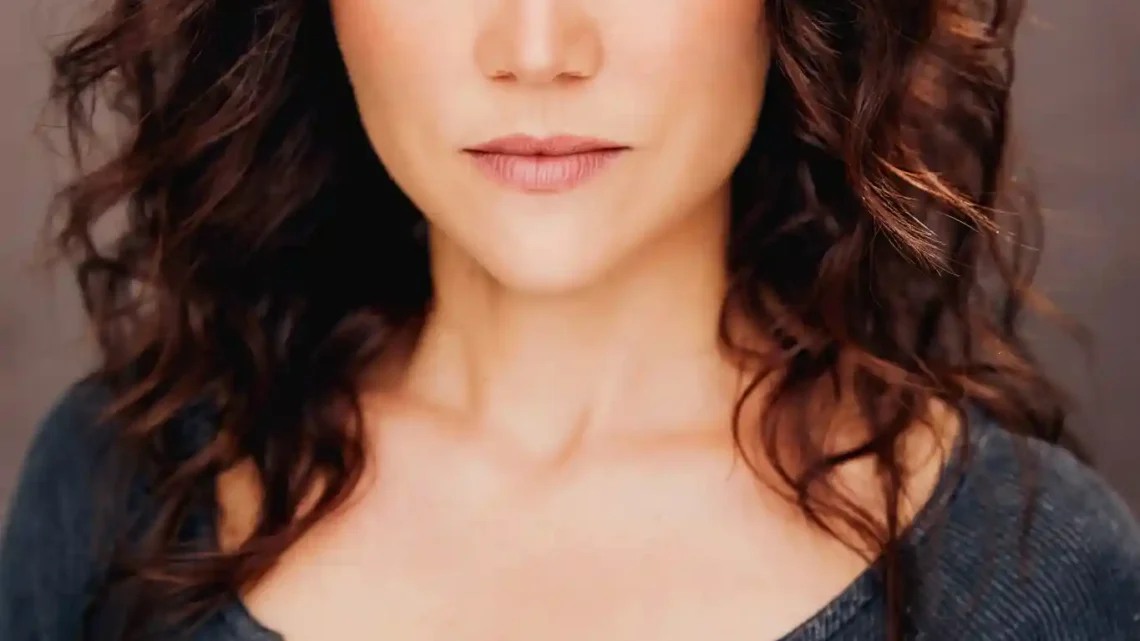 Christina Wren Biography: Age, Husband, Net Worth, Height, Children, Man of Steel, Movies