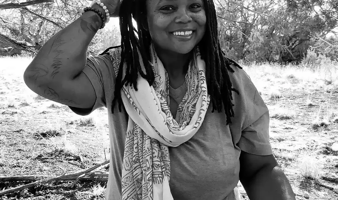 Aisha Tyler’s sister, Feri Tyler Biography: Instagram, Movies, Height, Siblings, Awards, Age, Spouse, Children, Net Worth