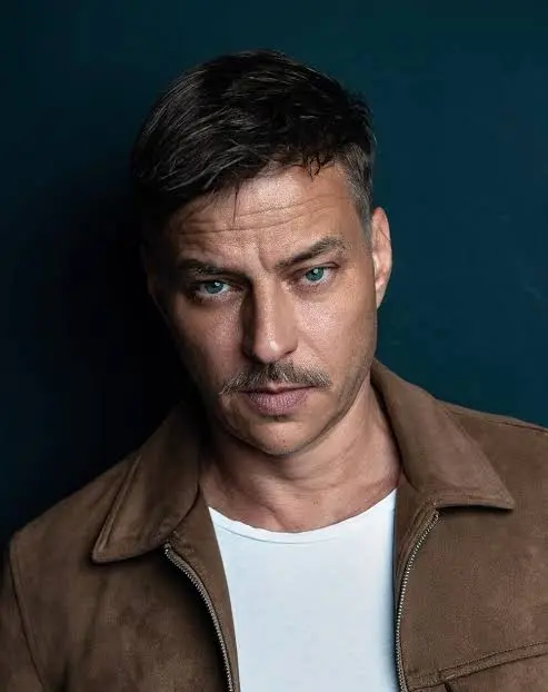 Tom Wlaschiha Biography: Wife,  Ethnicity, Awards, Net Worth, Movies, Age, Instagram