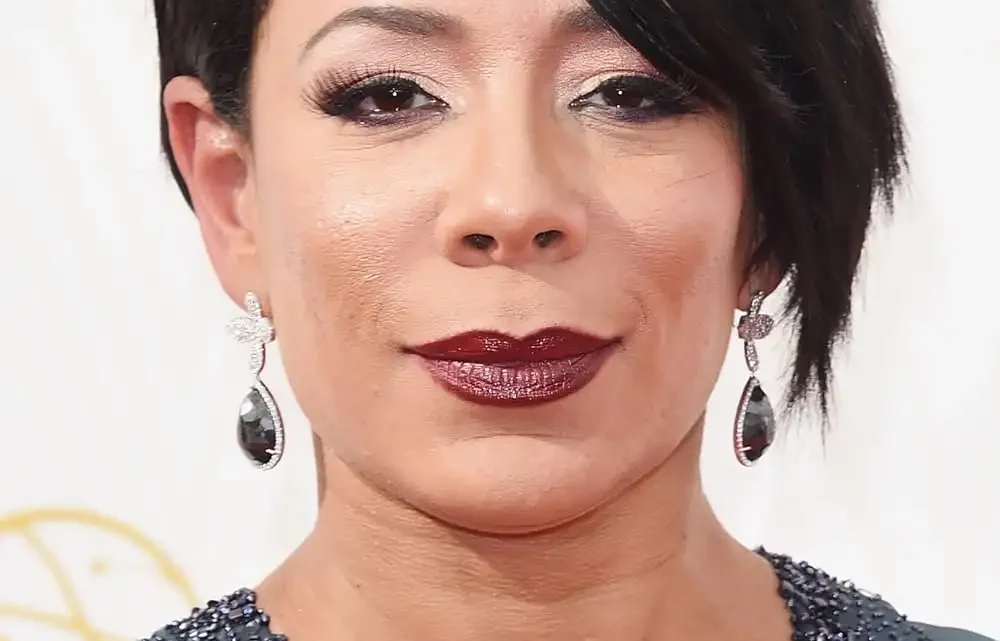 Selenis Leyva Biography: Age, Net Worth, Movies, Height, Children, Siblings, TV Shows, Partner