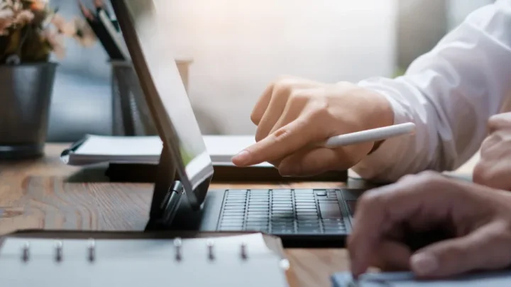 Freelance Pricing Psychology: How to Charge What You’re Worth