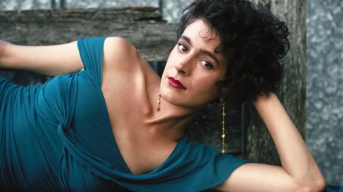 Sean Young Biography: Movies, Age, Net Worth, Husband, Children, Height, Parents, TV Shows