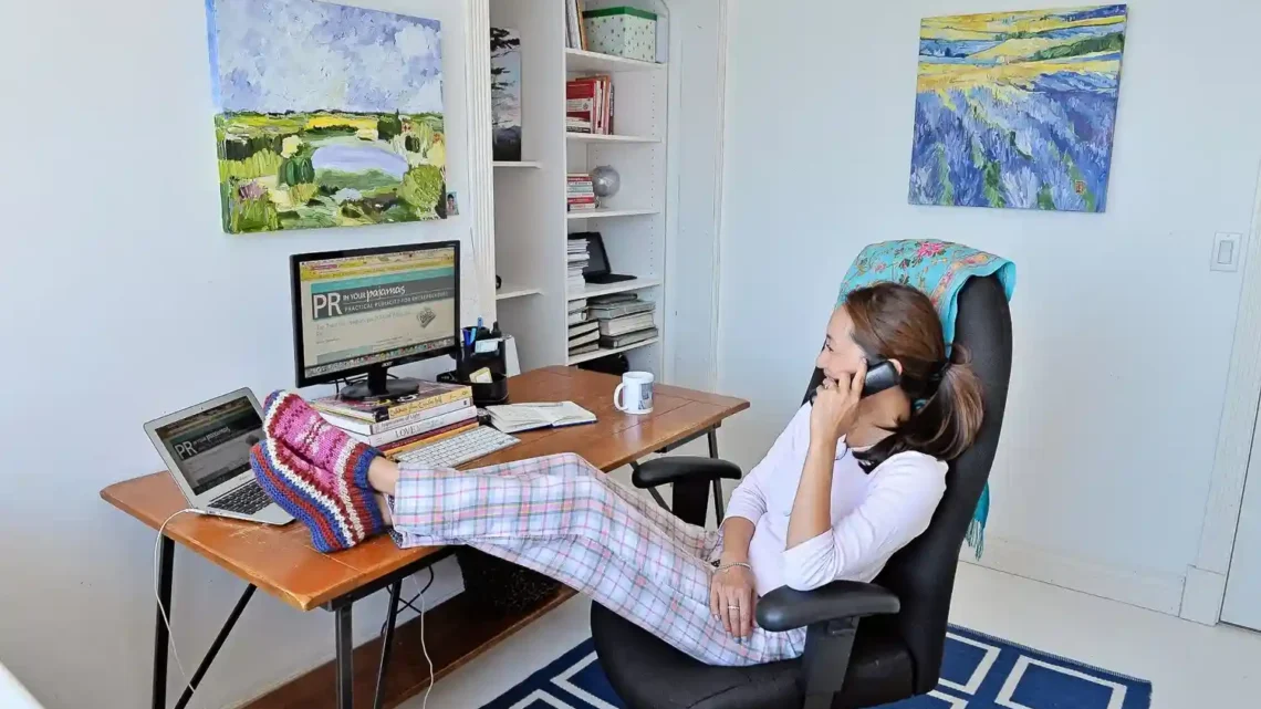 The Rise of Solopreneurs: Building a Career Without Employees