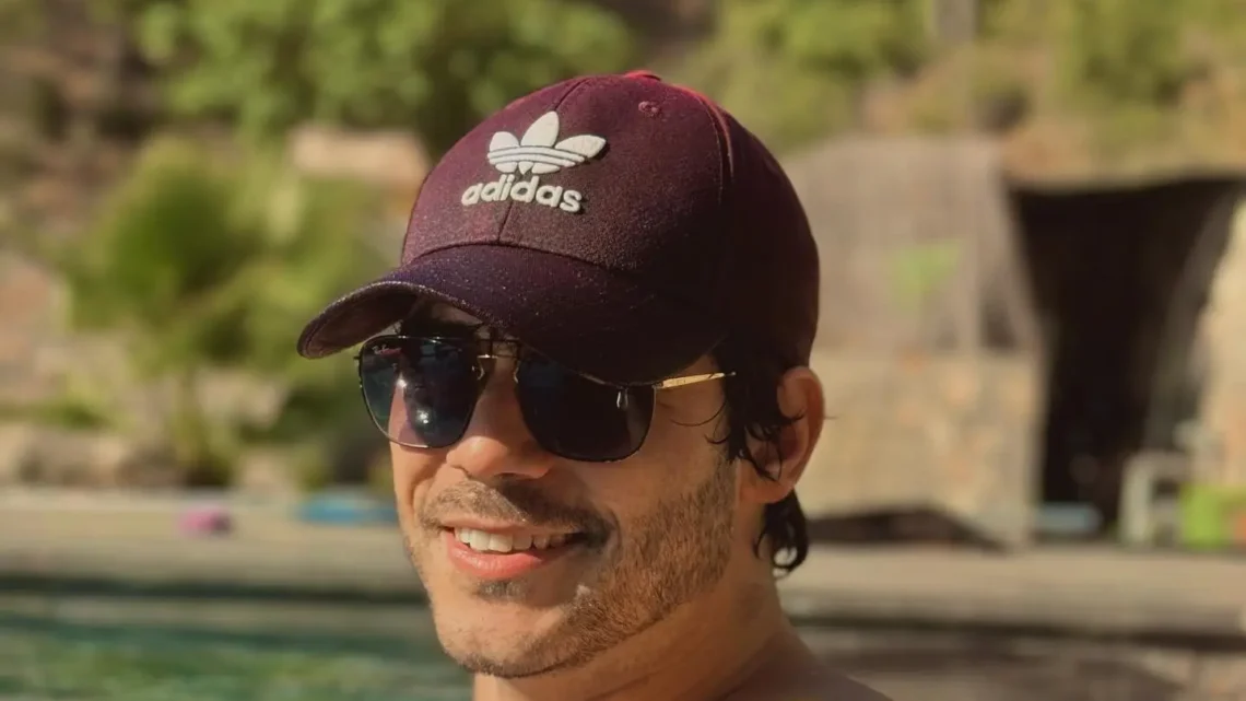 Berkay Hardal Biography: Age, Net Worth, Siblings, Parents, Height, Football Team, Movies, Child, Wife