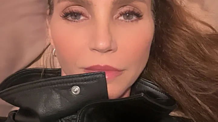 Charisma Carpenter Biography: Awards, Height, Parents, Age, Net Worth, Siblings, Child, Films, Husband